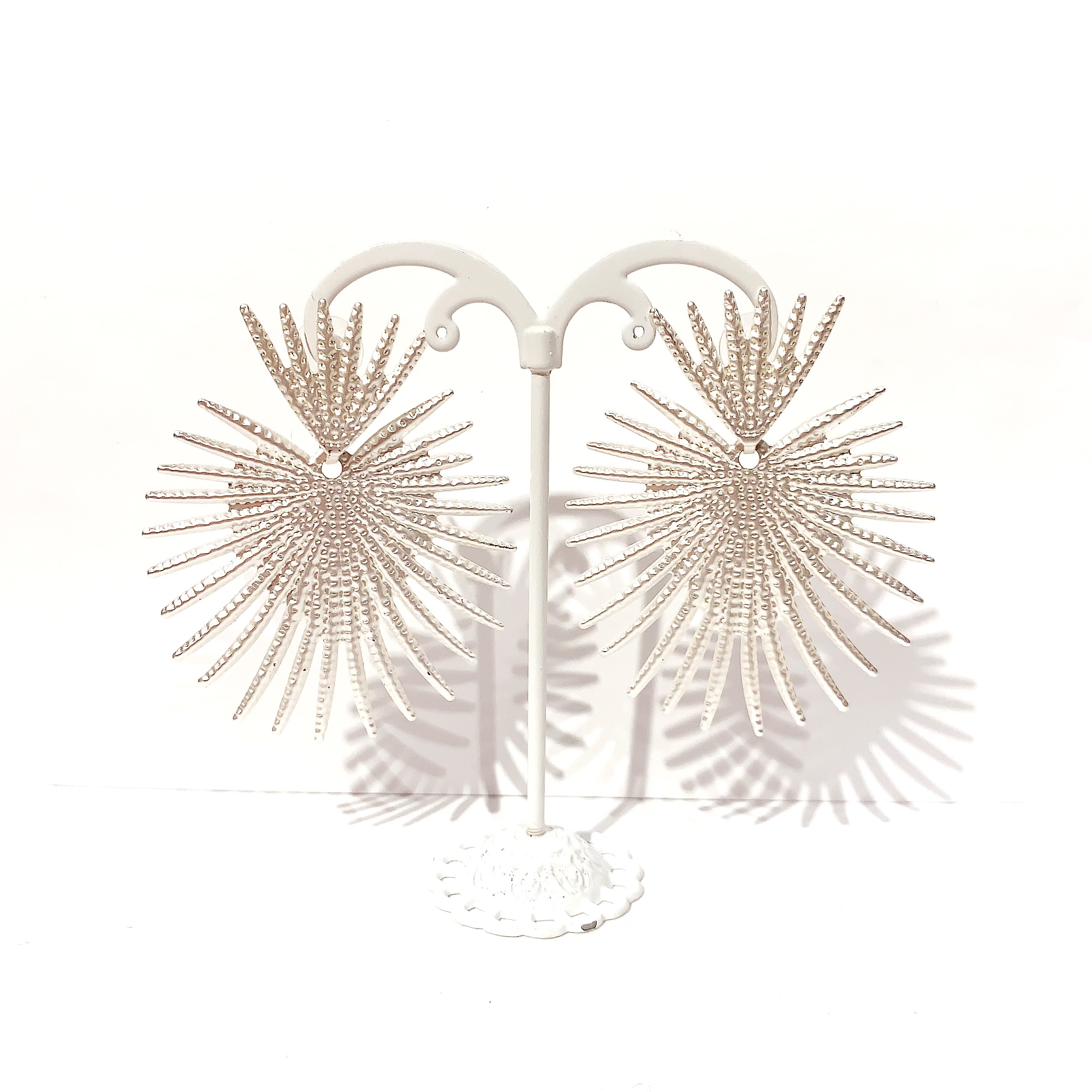 Pendientes forma abanico con pincho