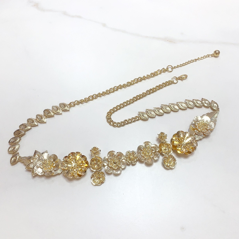 Cinturon cadena con flores