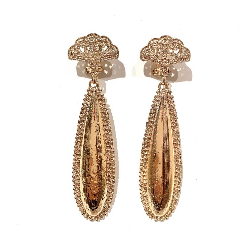 Pendientes metal flamenco con lagrima largo