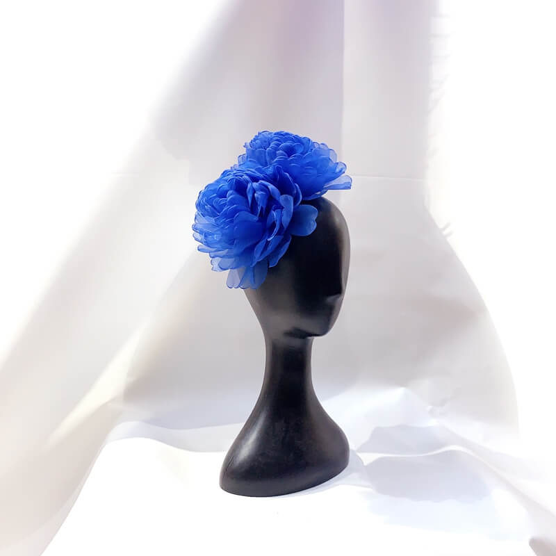 Diadema con doble flor de seda