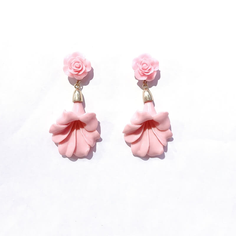 Pendientes resina de coral con flor