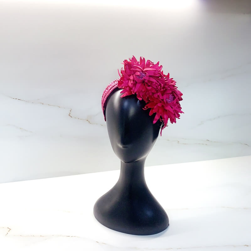 Diadema rafia con doble flor