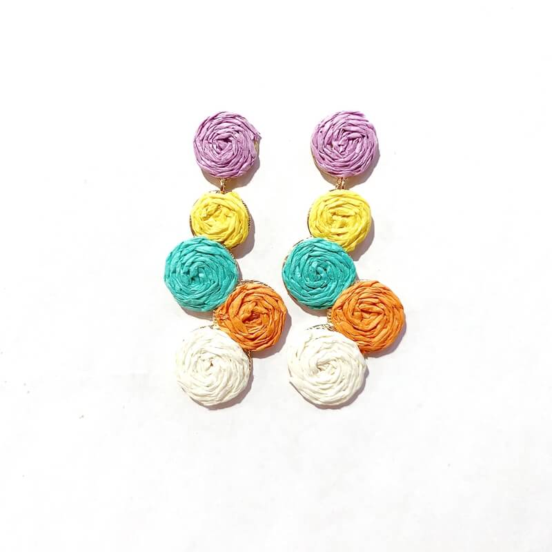 Pendientes rafia forma redondos