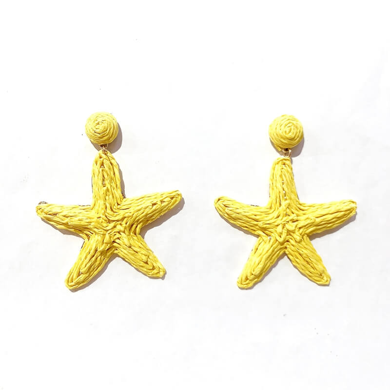 Pendientes rafia forma estrella